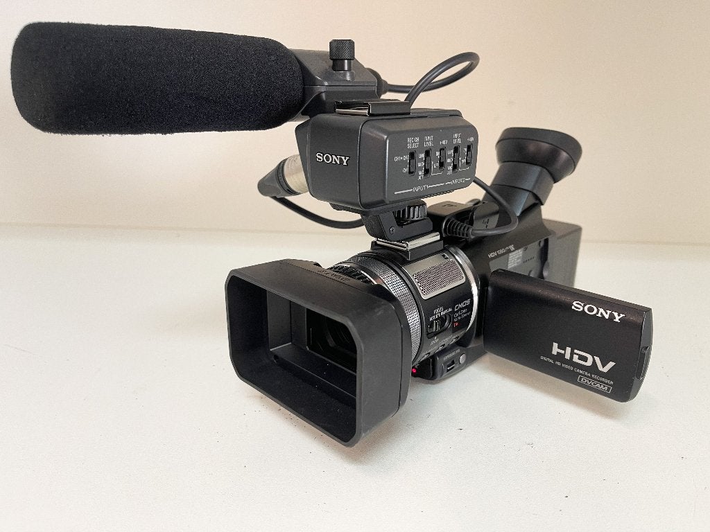 SONY HVR-A1P HDV/Mini DV Professionele camera- zeer compleet, Mini dv, N, N, 20x of meer