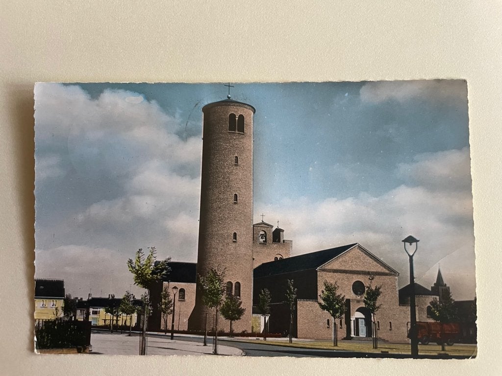 ansichtkaart van Eindhoven, Don Bosco Kerk., Verzamelen, Verzenden, 1960 tot 1980, Noord-Brabant