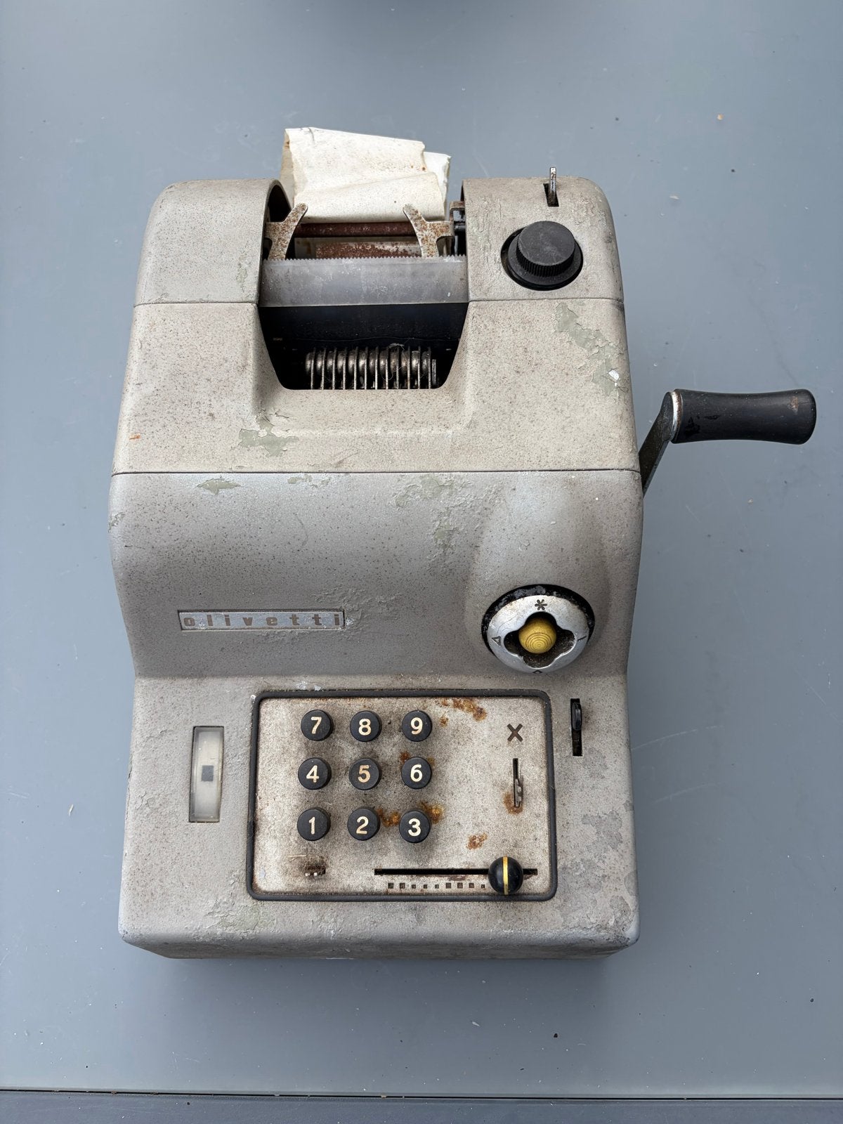 Antieke Olivetti rekenmachine, Diversen, Typemachines, Ophalen