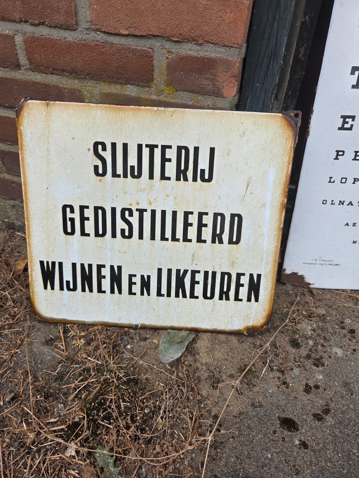 Emaille reclamebord Slijterij gedistilleerd wijnen likeuren, Ophalen, Gebruikt, Reclamebord