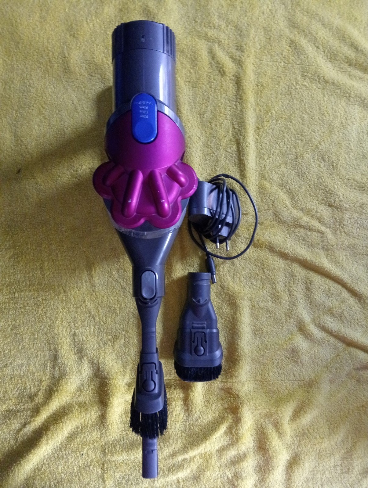 Dyson Handstofzuiger/kruimeldief, Witgoed en Apparatuur, Stofzuigers, Ophalen of Verzenden, Kruimeldief