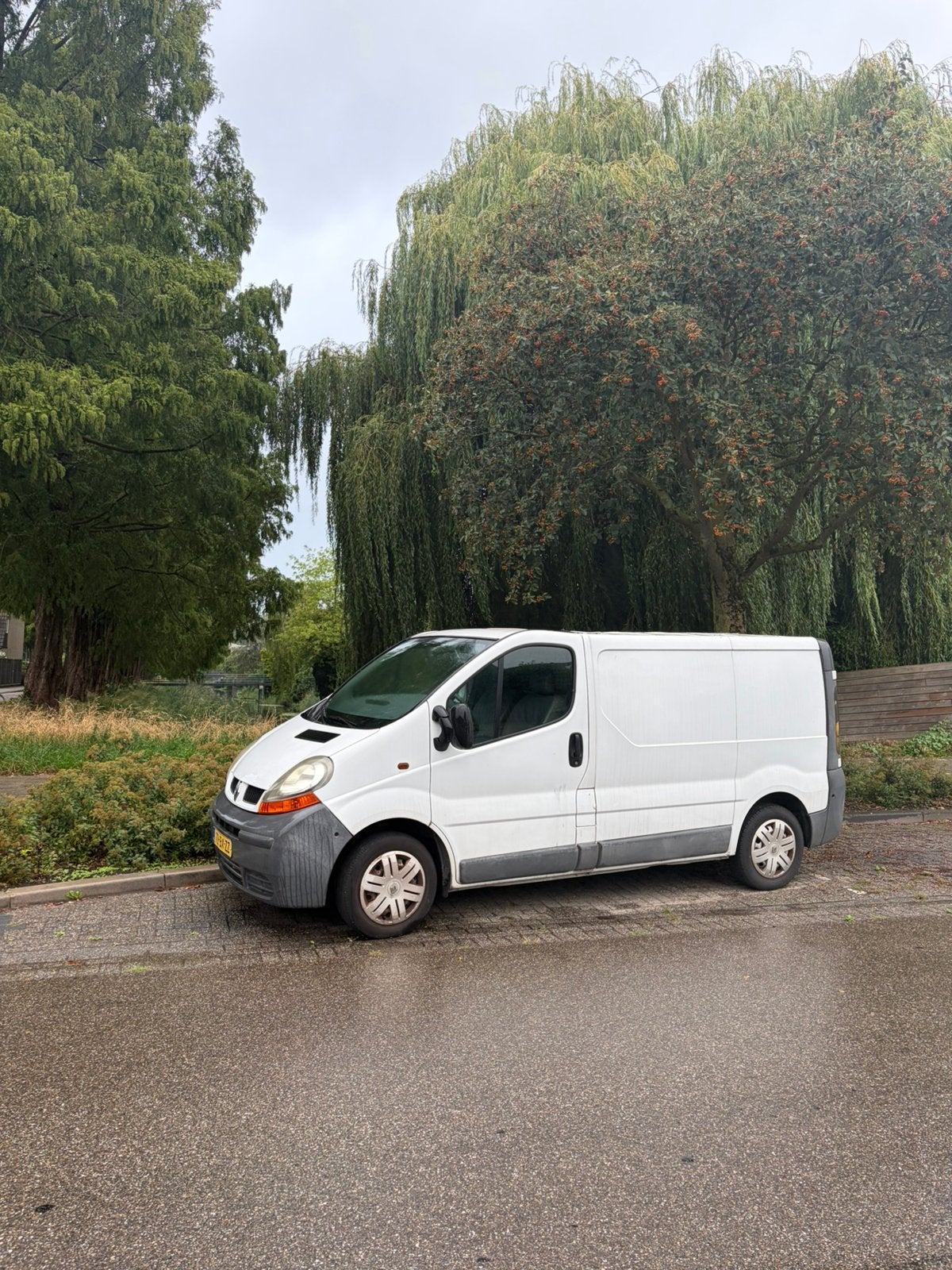 Witte Renault Trafic | 1.9 DCI L1H1 | 2006 | Diesel |, Auto's, Stof, Zwart, 1675 kg, Renault