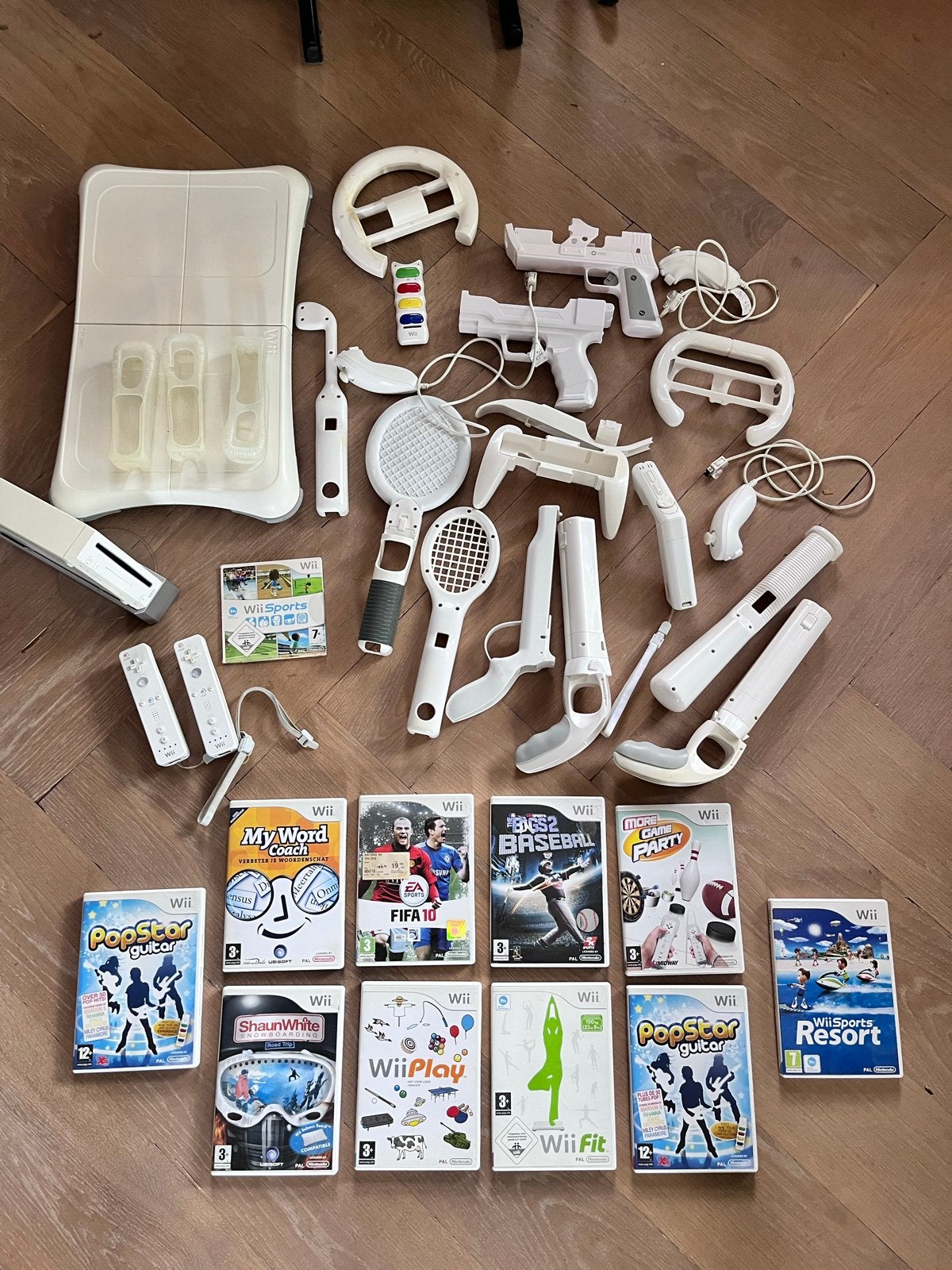 Wii nintendo spelcomputer met veel accessoires en games, Spelcomputers en Games, Spelcomputers | Nintendo Wii, Ophalen, Gebruikt