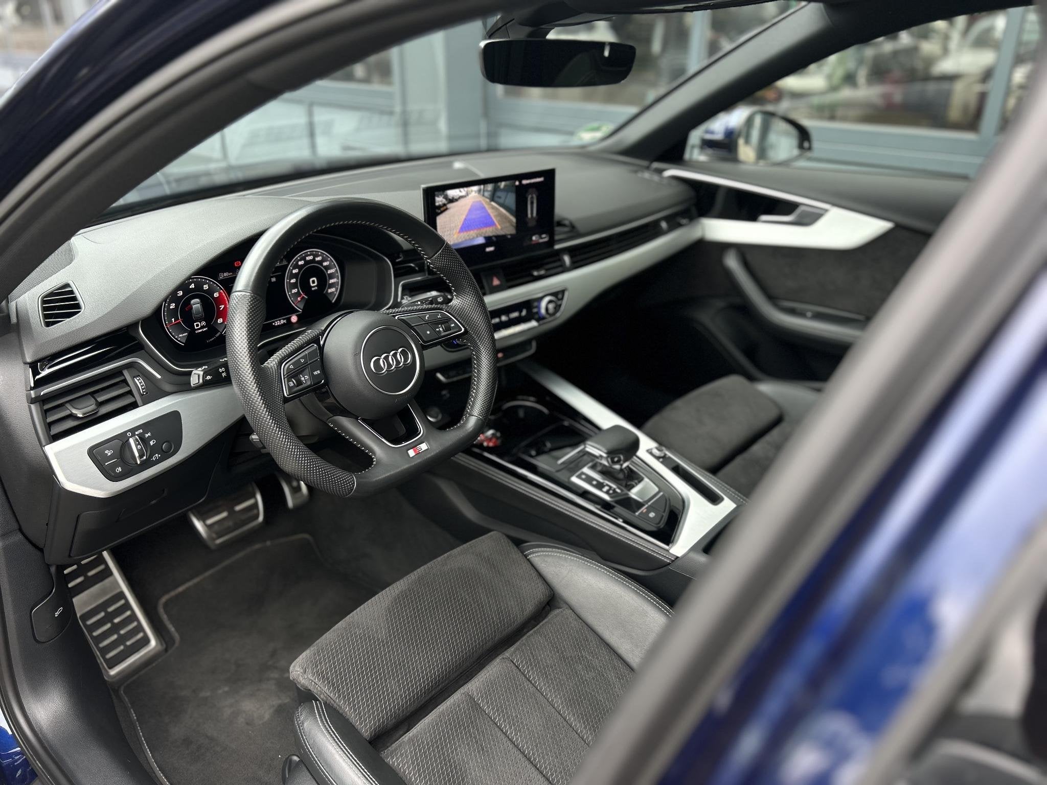 Audi A4 Avant 40 TFSI Launch edition Sport | Panoramadak | S, Auto's, Gebruikt, 1984 cc, Blauw, A4