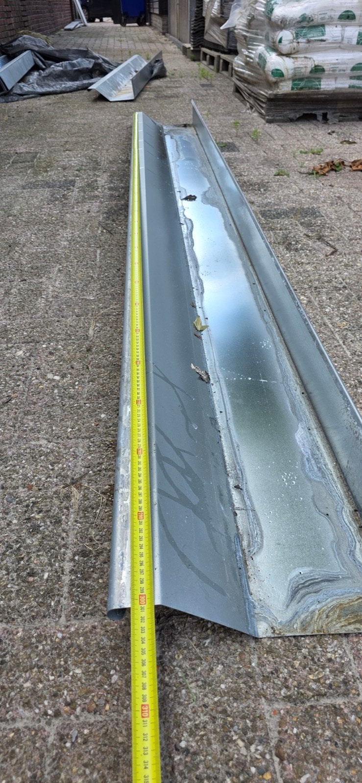 NIEUWE zinken dakgoot., Ophalen, Gebruikt, Overige typen, Minder dan 5 m²