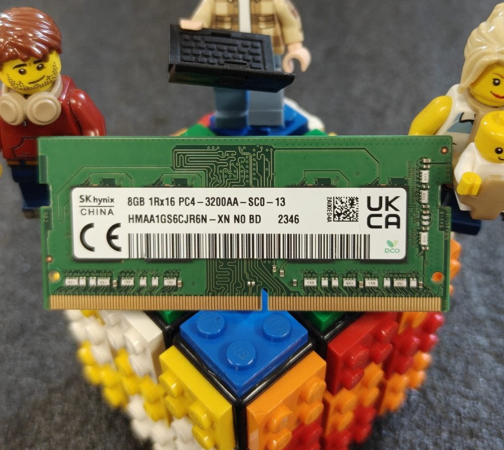 SK hynix HMAA1GS6CJR6N-XN 8GB DDR4 3200 SODIMM Geheugen, DDR4, 8 GB, Ophalen of Verzenden, Zo goed als nieuw