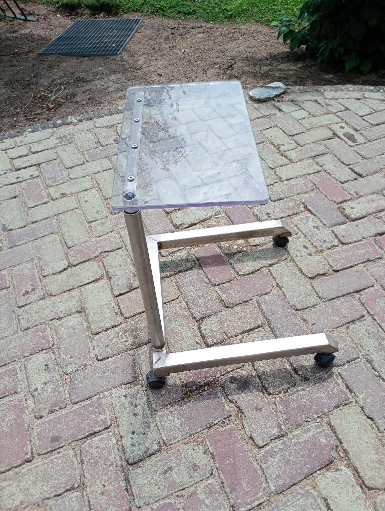 Bijzettafel op wielen, Diversen, Verpleegmiddelen, Ophalen, Gebruikt