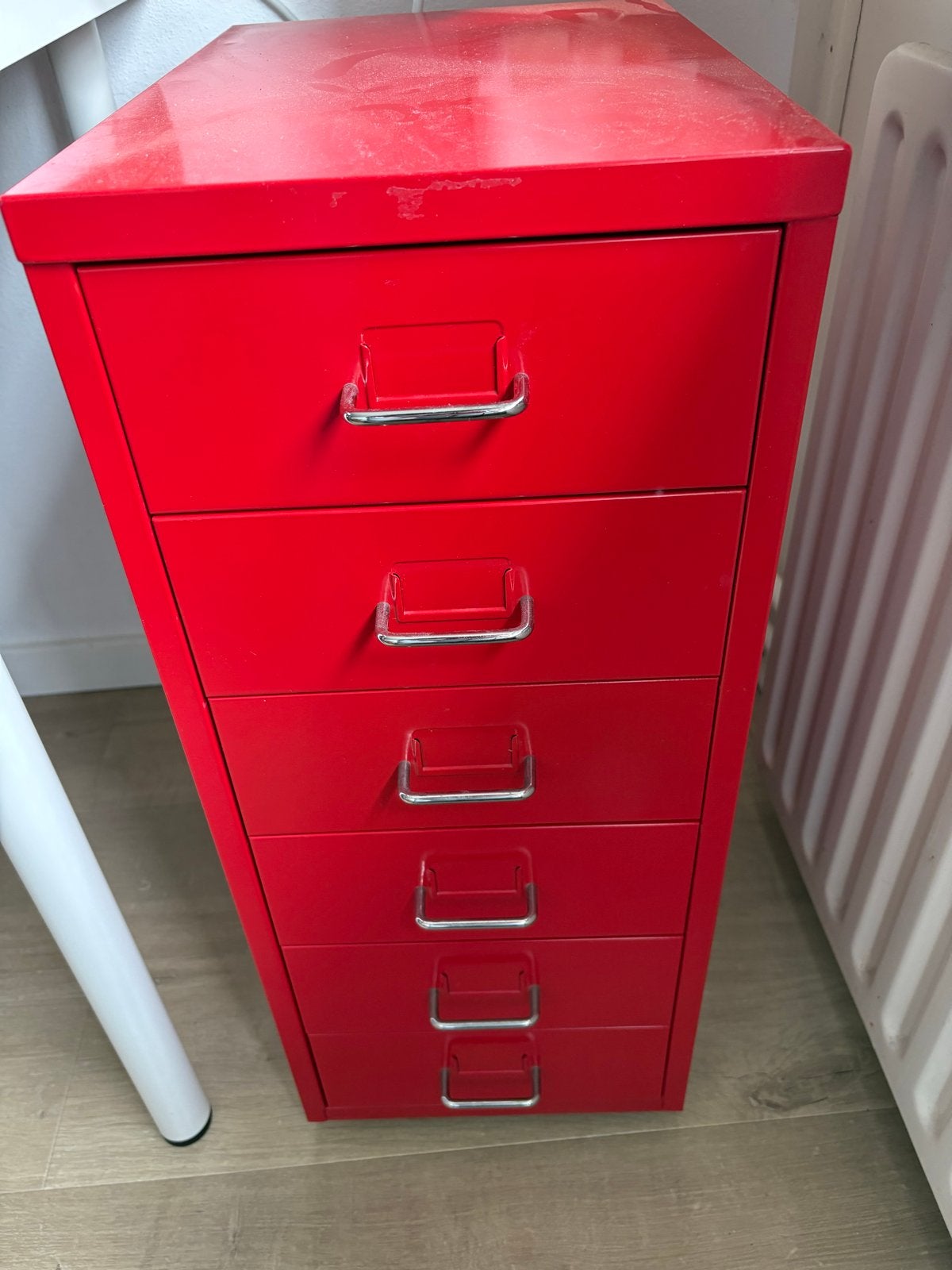 Rode metalen ladekast IKEA, Ophalen, Minder dan 50 cm, Gebruikt, 5 laden of meer