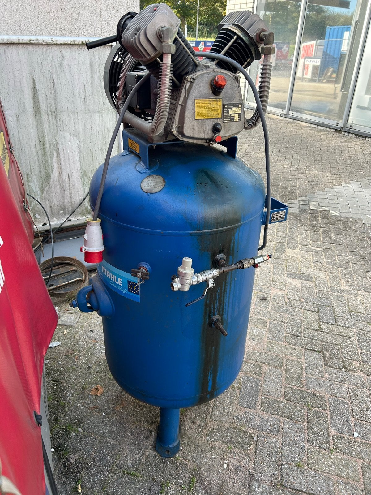 Mahlé Compressor MGR 271 - Krachtige Industriële Luchtcompre, Ophalen, Gebruikt, 400 tot 800 liter/min, 10 bar of meer