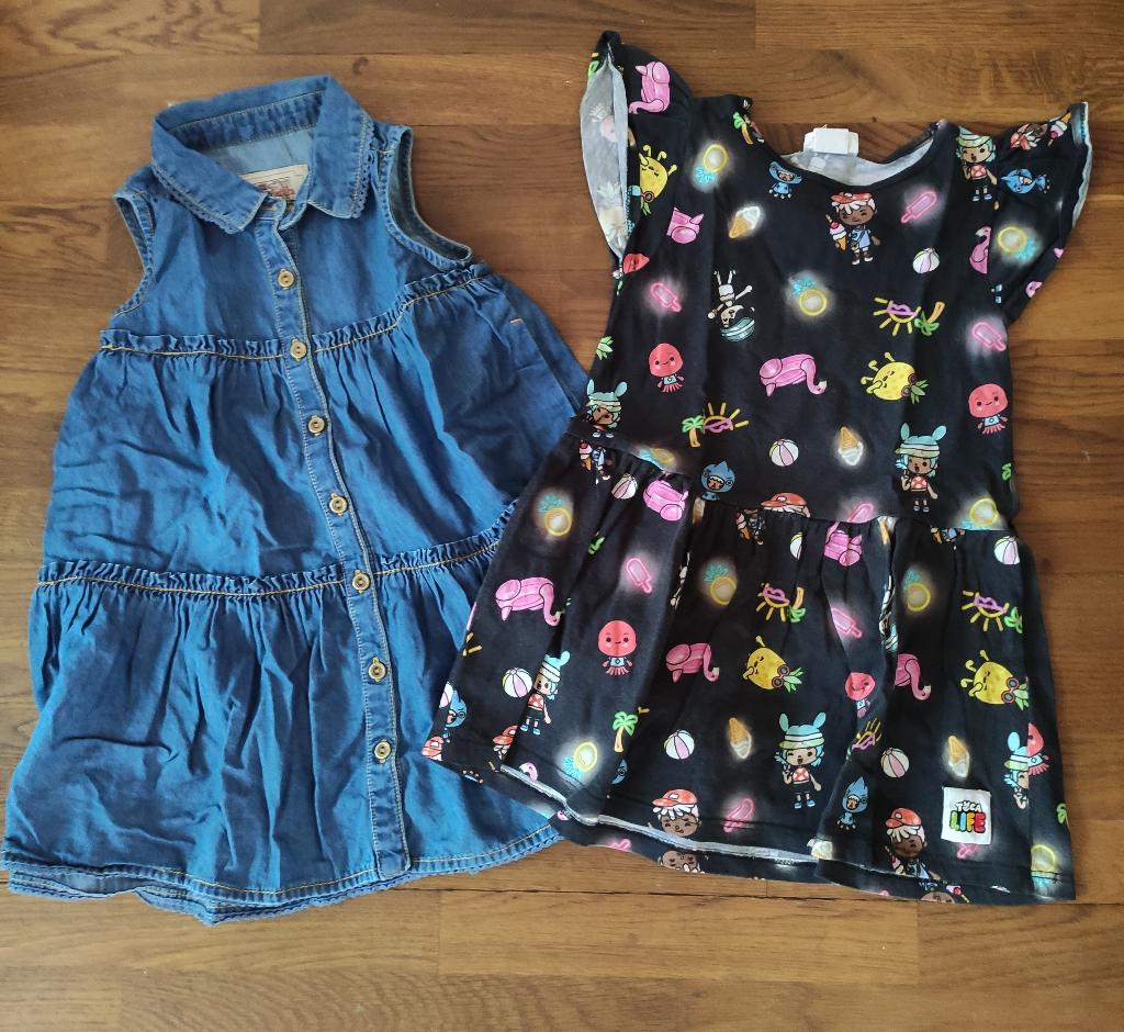 Set meisjeskleding maat 98, Kinderen en Baby's, Kinderkleding | Maat 98, Ophalen of Verzenden, Zo goed als nieuw, Meisje, Overige typen