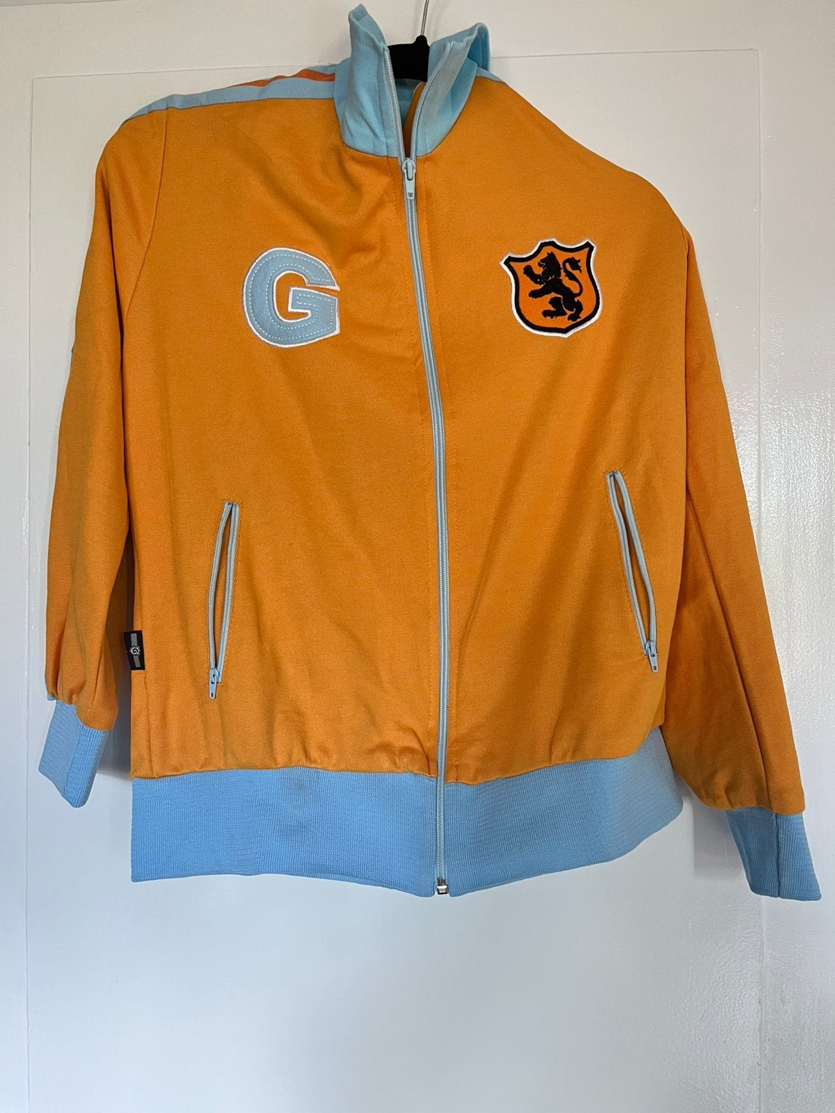 Guus meeuwis vest, Ophalen, Zo goed als nieuw, Maat 38/40 (M)