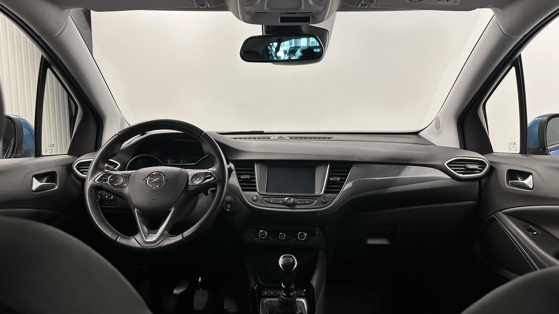 Opel Crossland X 1.2 Turbo Innovation CAMERA ECC LM NAVI CAR, Auto's, Voorwielaandrijving, Gebruikt, Euro 6, 1199 cc