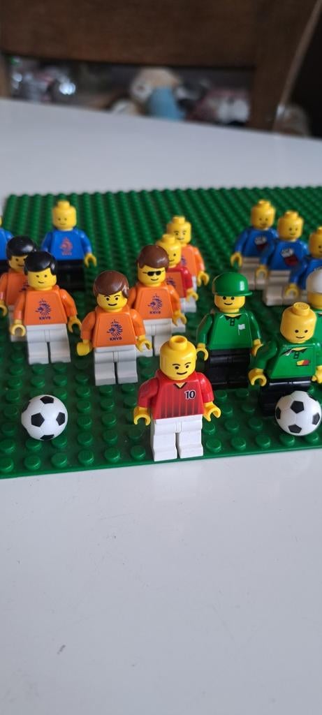 Lego voetbal minifiguren WK '98 Shell - 23 stuks, Kinderen en Baby's, Speelgoed | Duplo en Lego, Ophalen, Nieuw