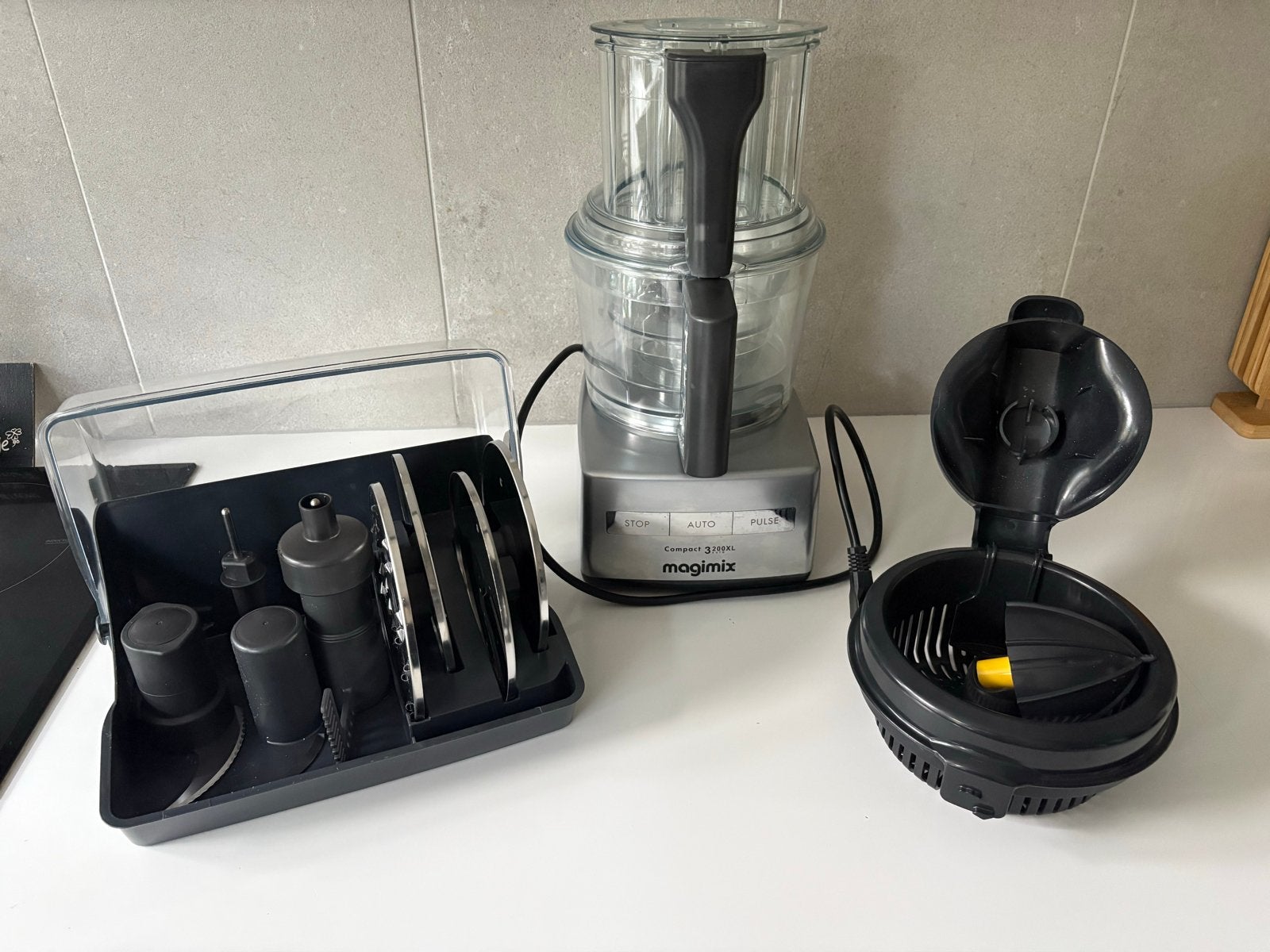 Magimix Compact 3200 XL Foodprocessor, 3 snelheden of meer, Ophalen of Verzenden, Zo goed als nieuw, 2 tot 3 liter