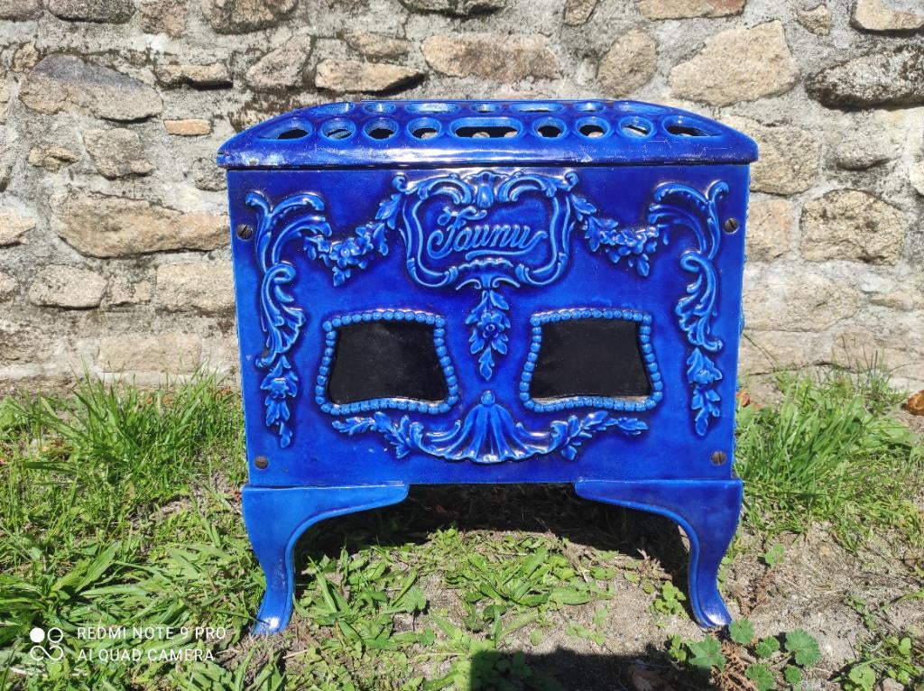 Prachtige blauwe emaille Art-deco houtkachel, Ophalen, Houtkachel, Zo goed als nieuw, Vrijstaand