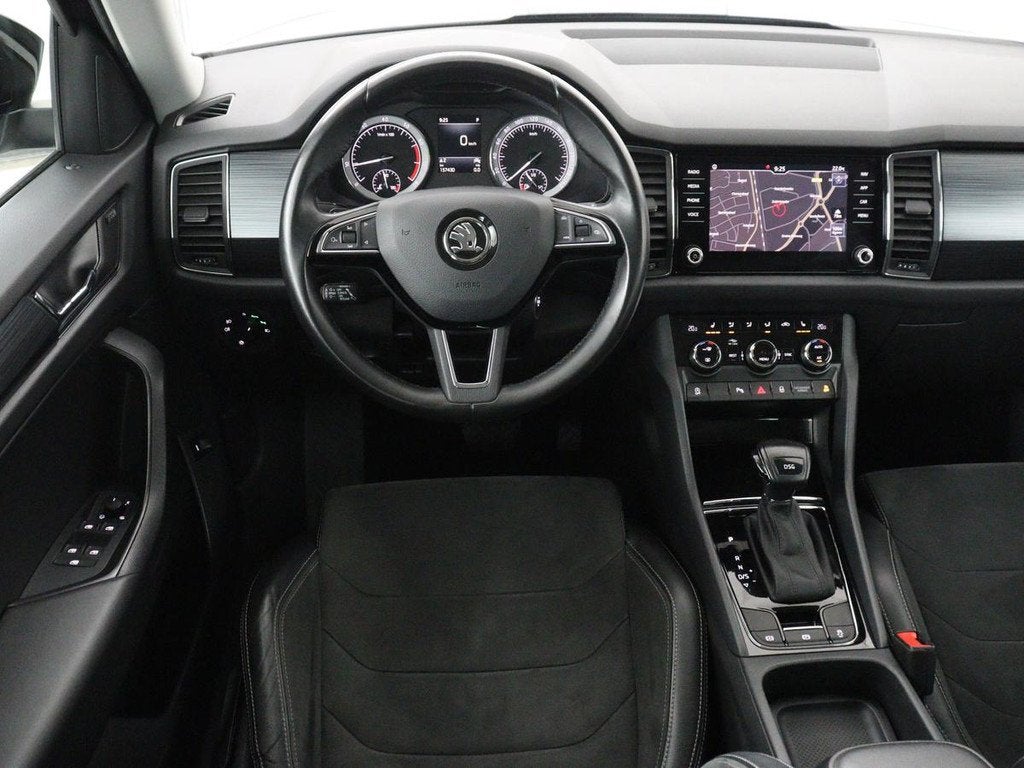 Skoda Kodiaq 1.5 TSI Limited Business Edition | Panoramadak, 4 cilinders, 150 pk, Zwart, Origineel Nederlands