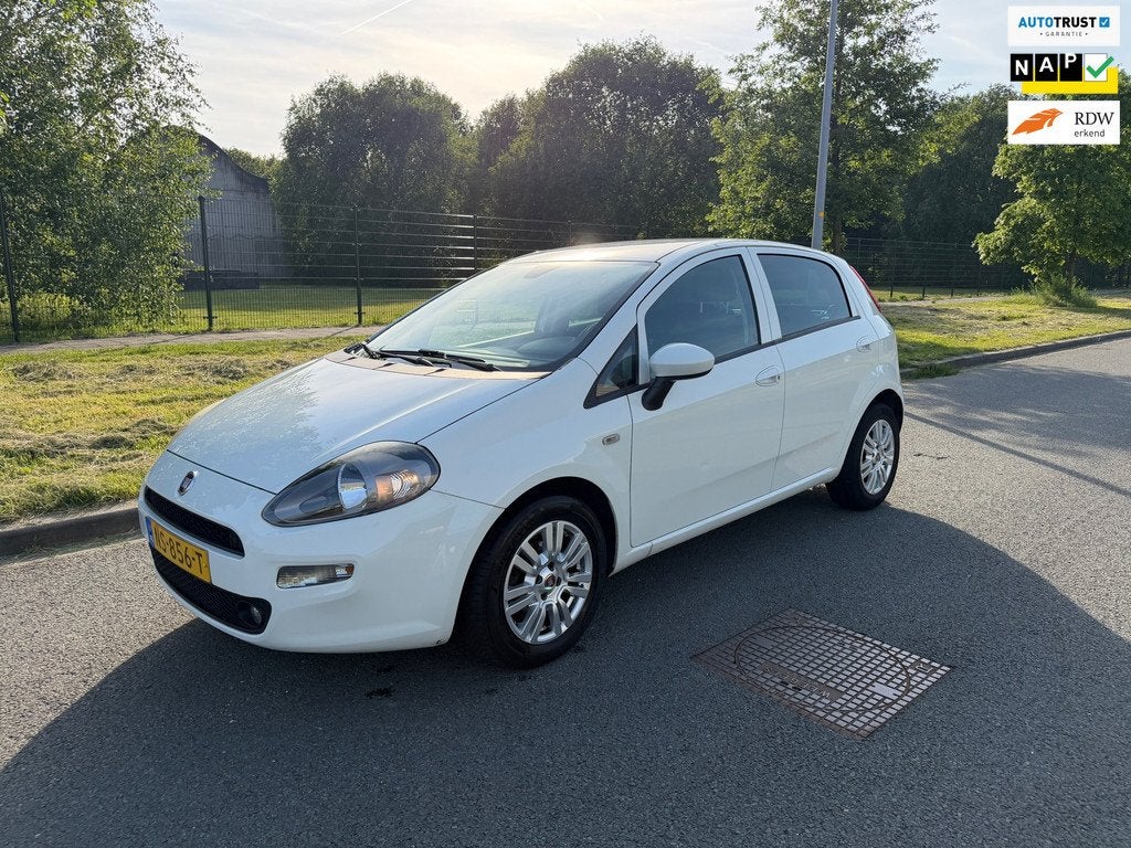 Fiat Punto Evo 0.9 TwinAir Lounge, Voorwielaandrijving, Gebruikt, Euro 6, Origineel Nederlands