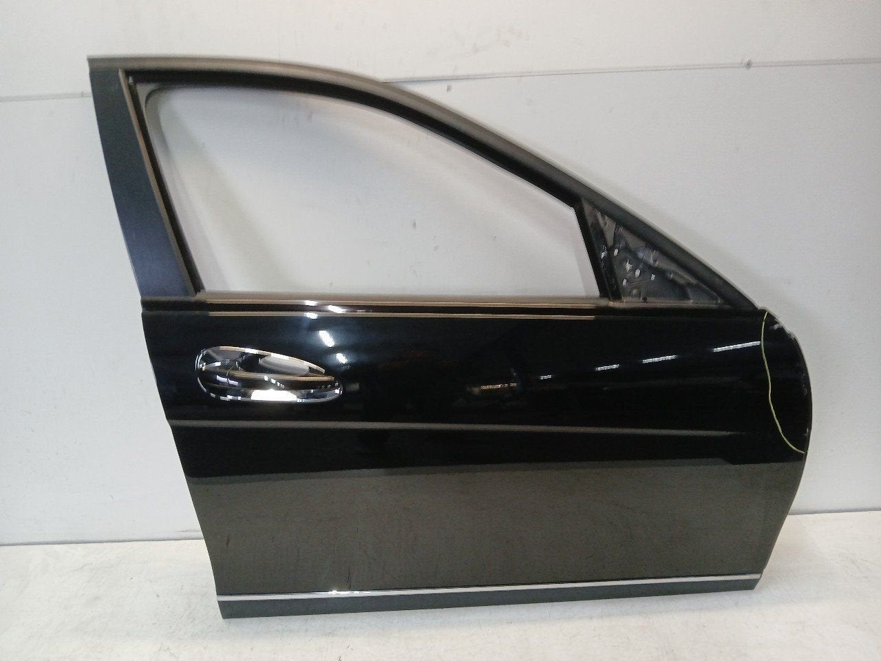 Portier rechts voor Mercedes-Benz C-Klasse, Onderdelen@venauto.nl, Van der Ven Autorecycling B.V., Gebruikt, Ettenseweg 76, 4706 PB Roosendaal, The Netherlands