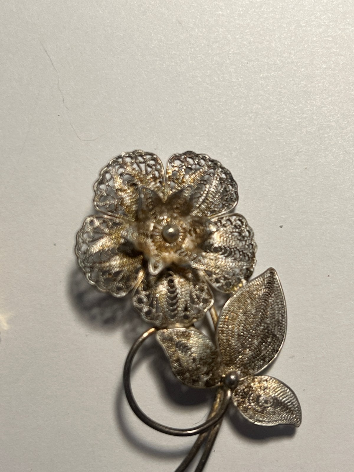 Vintage Zilveren Filigraan Broche Bloem, Ophalen of Verzenden, Gebruikt, 4 tot 7 cm, Zilver
