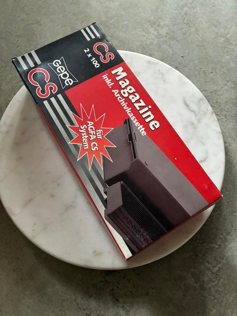 Gepe diamagazijn met twee keer 100 CS diaramen nieuw in doos, Ophalen of Verzenden, Nieuw