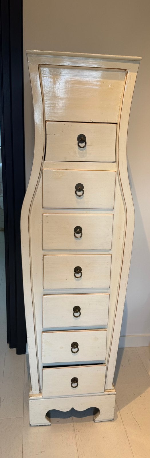 Vintage speelse kast met 7 lades