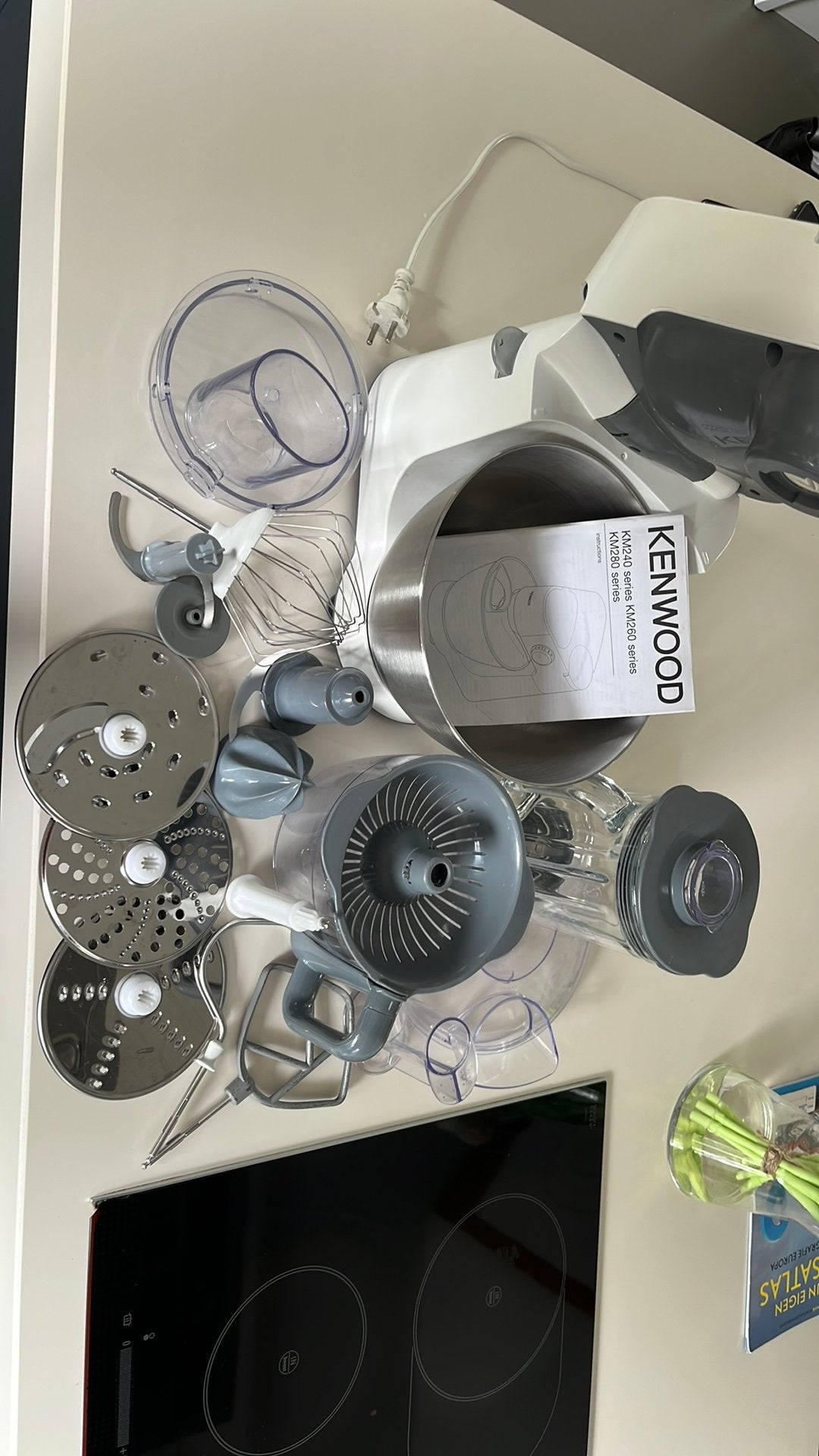 Kenwood KM240/KM260/KM280 Keukenmachine met accessoires, Witgoed en Apparatuur, 3 snelheden of meer, Ophalen of Verzenden, Zo goed als nieuw