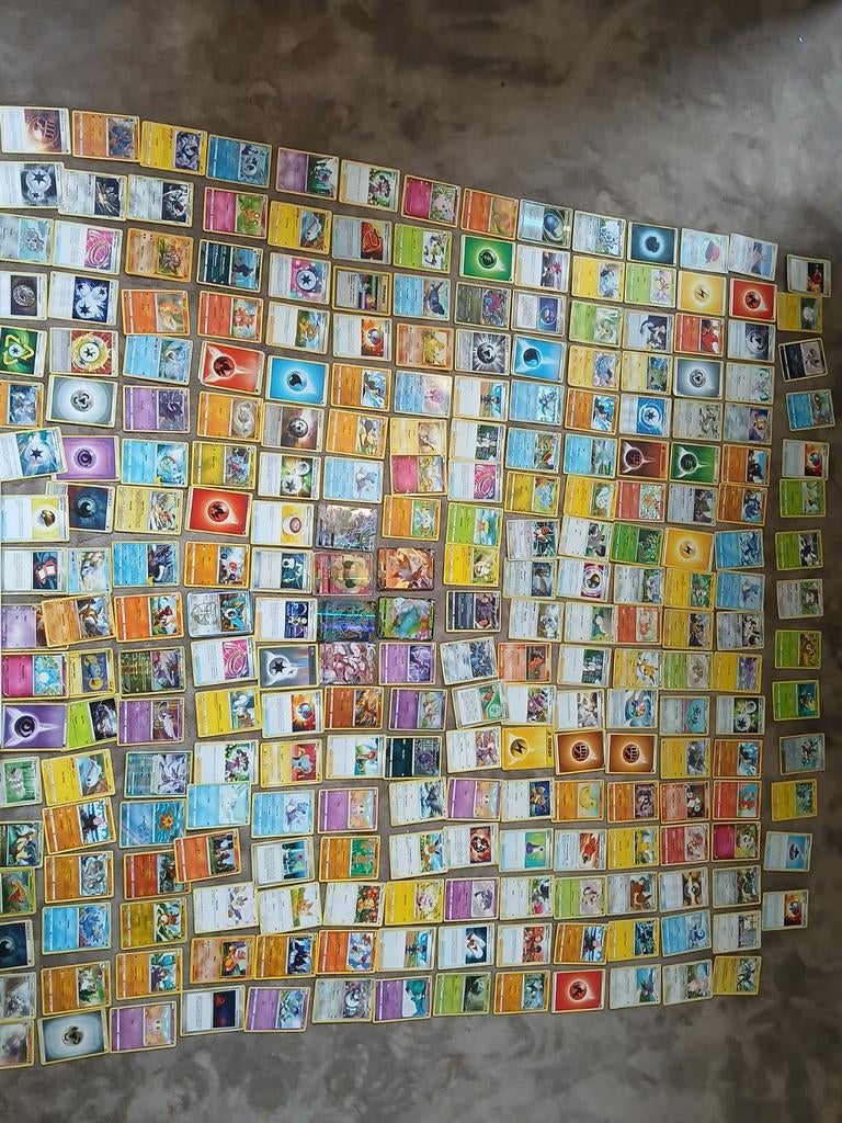Grote collectie Pokémon kaarten met mappen en sleeves, Hobby en Vrije tijd, Verzamelkaartspellen | Pokémon, Ophalen of Verzenden