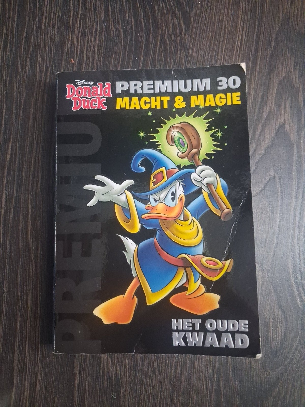 Donald Duck Premium: Macht & Magie en Superdonald, Boeken, Meerdere stripboeken, Ophalen, Gelezen, Walt Disney