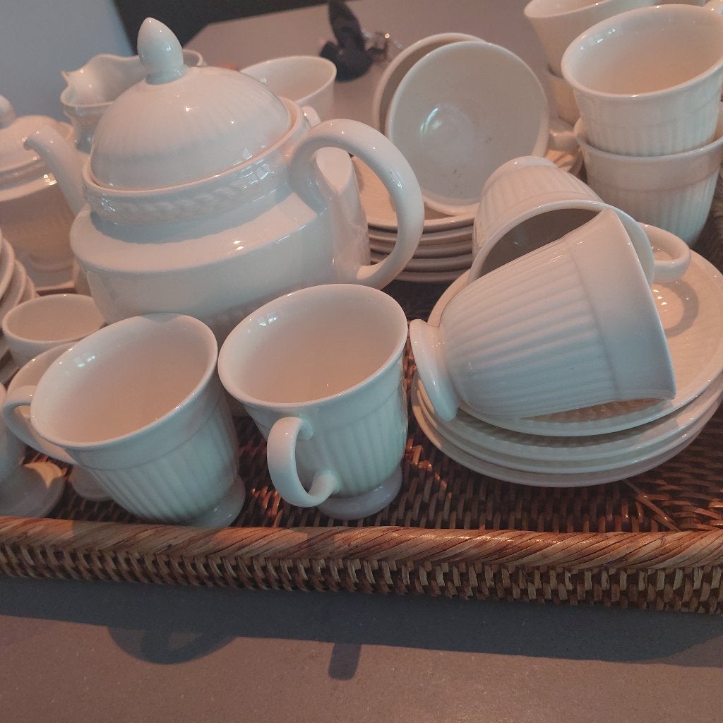 Wedgwood edme plain, Huis en Inrichting, Keuken | Servies, Ophalen, Overige typen, Zo goed als nieuw, Overige stijlen