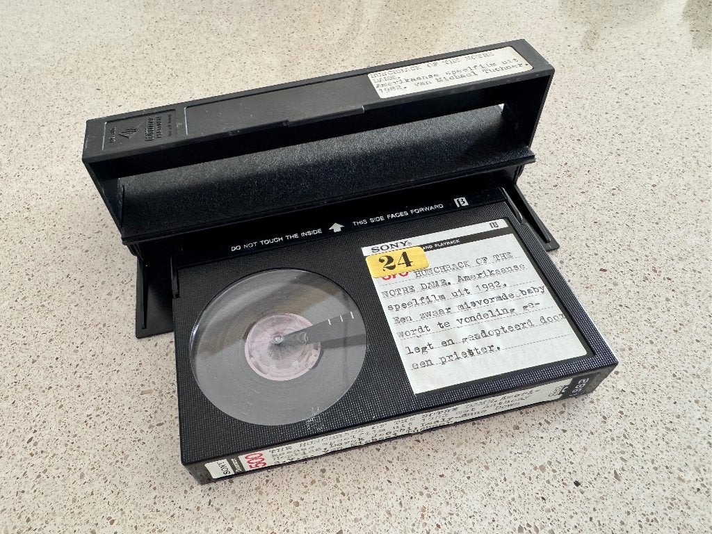 The Hunchback of Notre Dame (1982) (Betamax), Cd's en Dvd's, Nederlands ondertiteld, Ophalen of Verzenden, Vanaf 12 jaar, Gebruikt