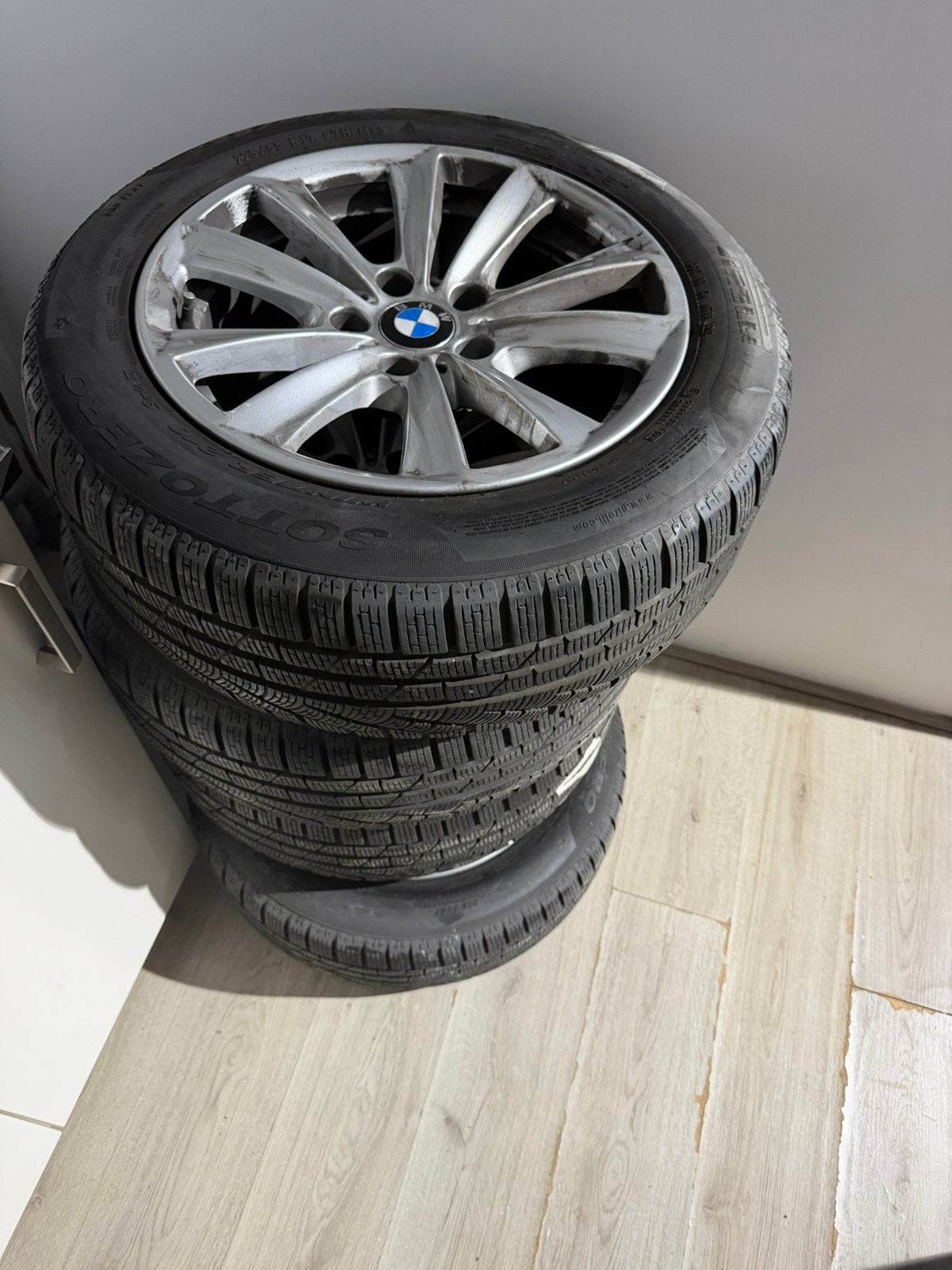 4 bmw auto banden, Auto-onderdelen, Ophalen, 16 inch, 205 mm, Band(en)