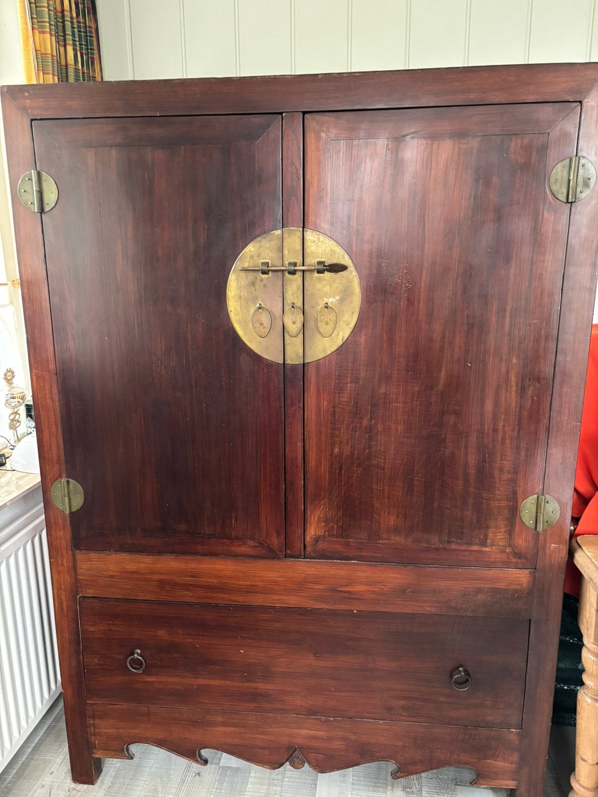 Chinese kast, Ophalen