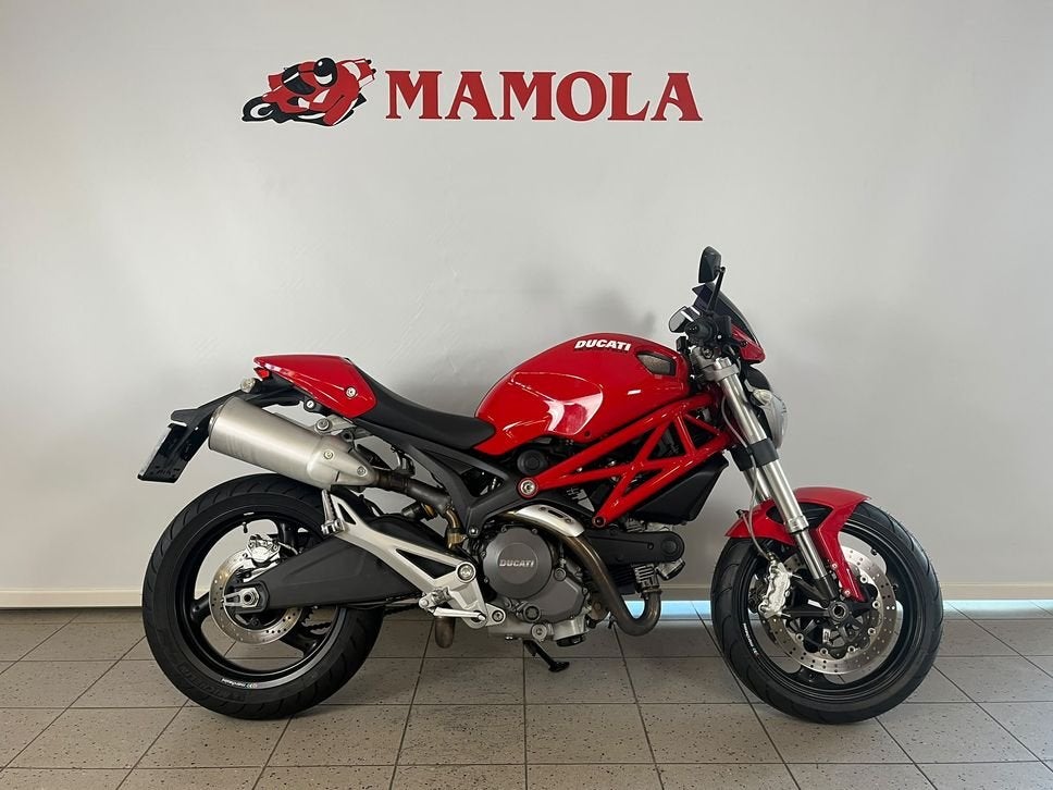 DUCATI MONSTER 696 (bj 2008) 26.000 km, DUCATI, 2 cilinders, Motorrijbewijs A, Bedrijf