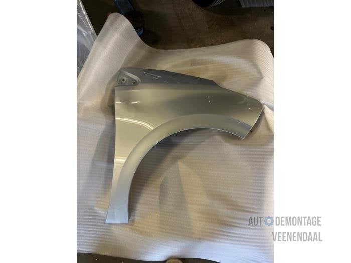Scherm rechts-voor van een Peugeot 208 (EZRC), -, -, Nieuw, Ophalen of Verzenden