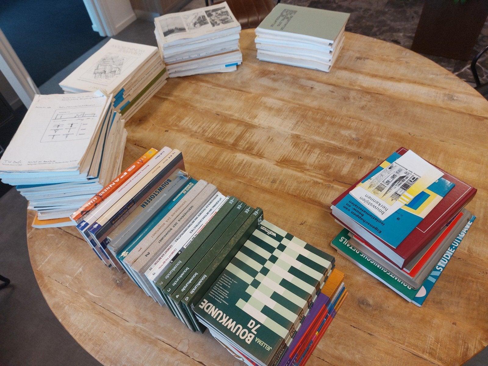 Grote collectie Bouwkunde boeken en studiemateriaal, Boeken, Gelezen, Diverse auteurs, waaronder Jellema en Polak, Beta, HBO