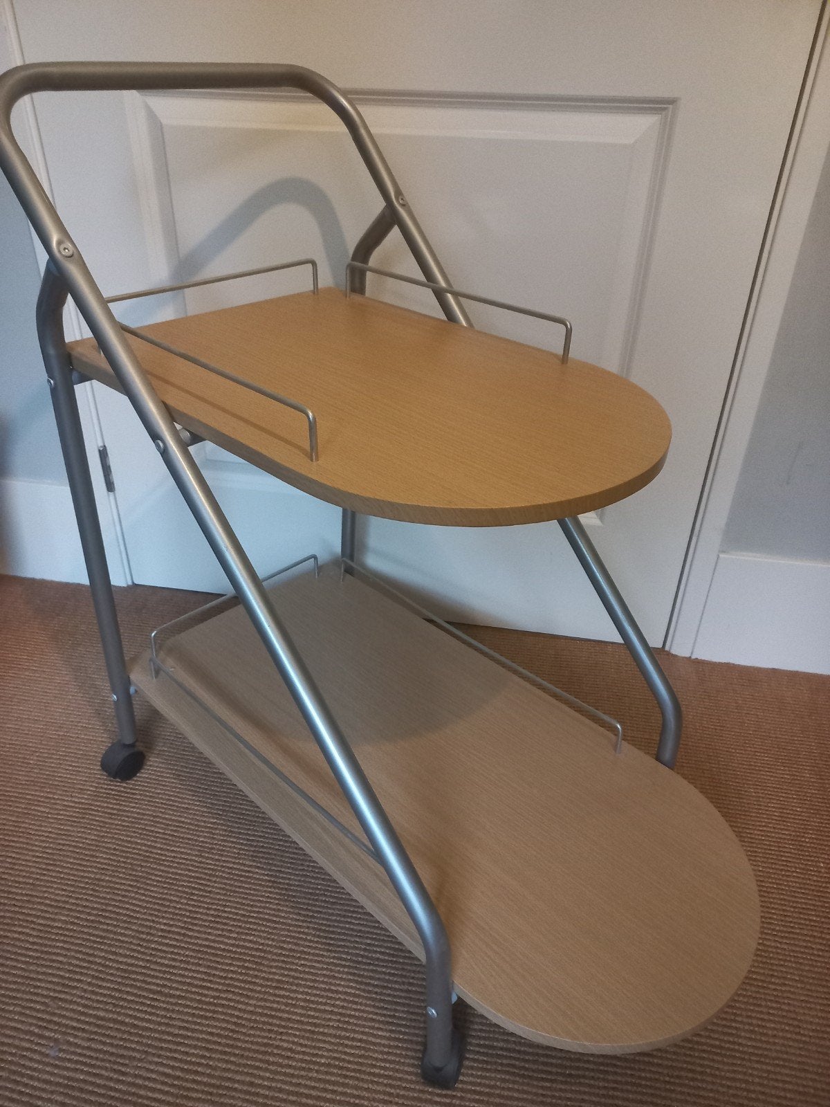 Hout/metaal serveerwagen/trolley met twee bladen, Ophalen, Gebruikt, Bruin, Metaal