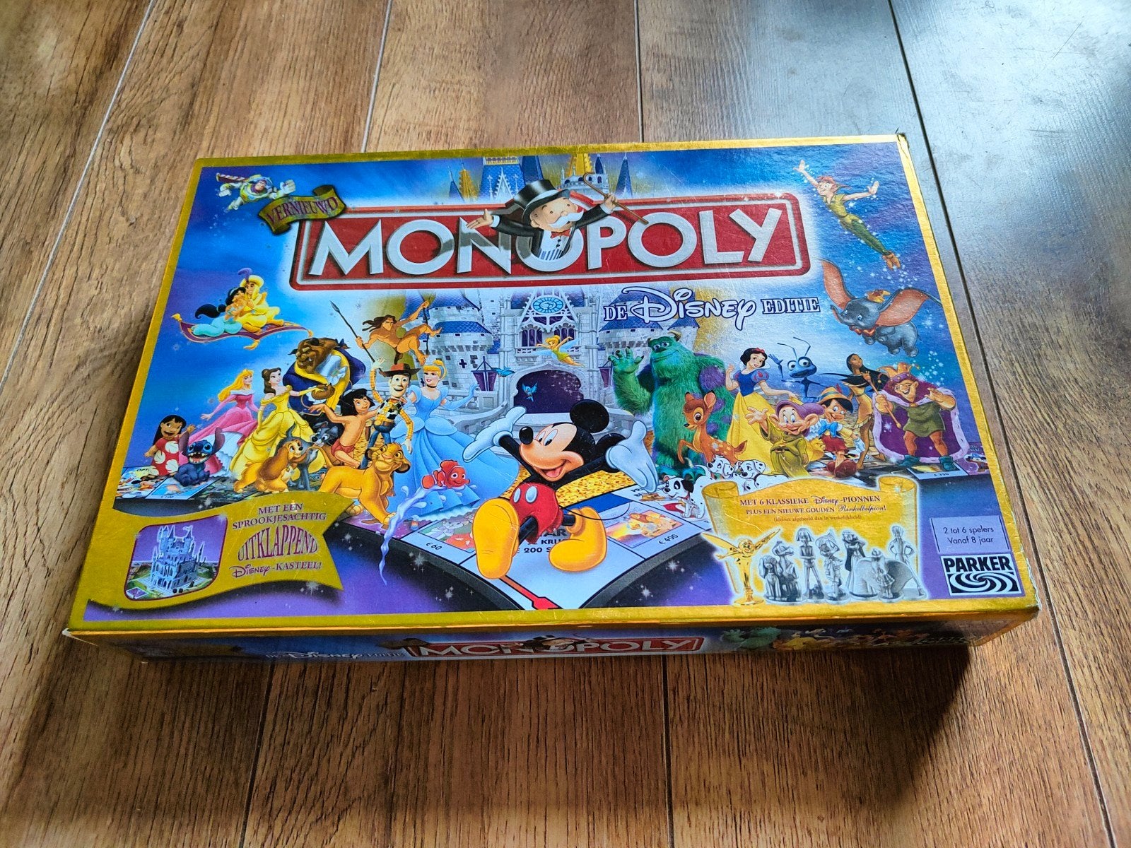 Monopoly Disney met 3D Uitklapbaar Kasteel, Ophalen of Verzenden, Zo goed als nieuw