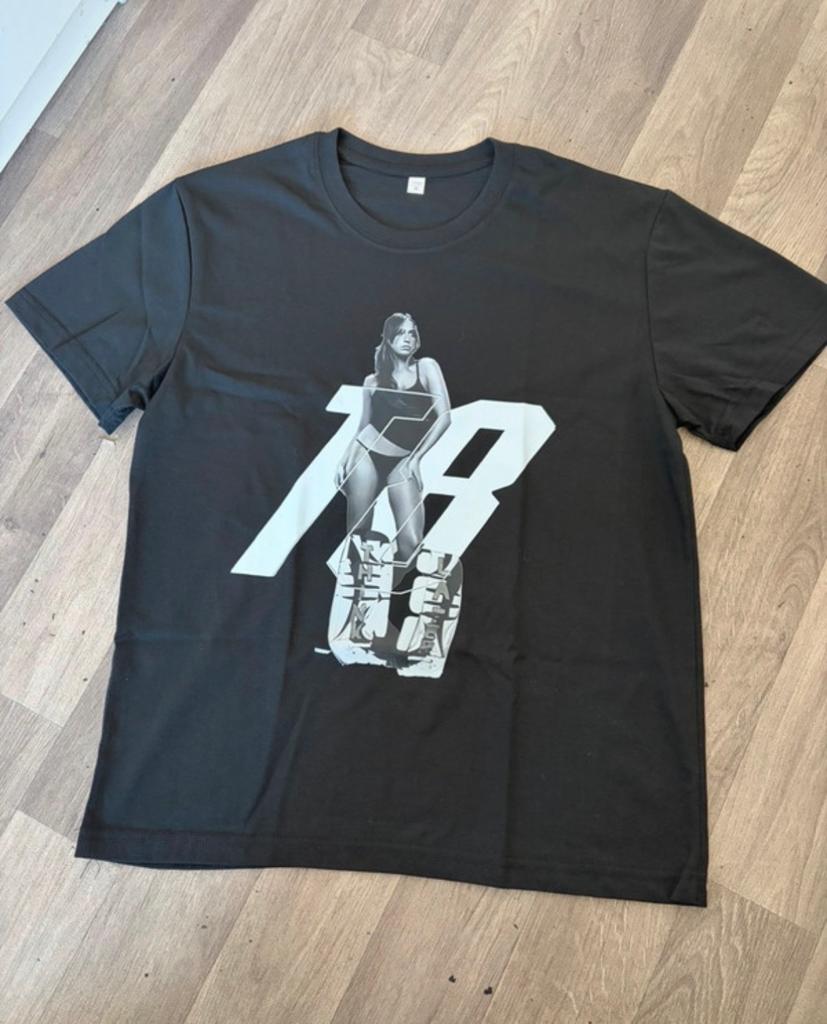 Tate McRae 'Think Later' T-shirt - Maat M - Nieuw, Maat 38/40 (M), Zwart, Nieuw, Ophalen of Verzenden