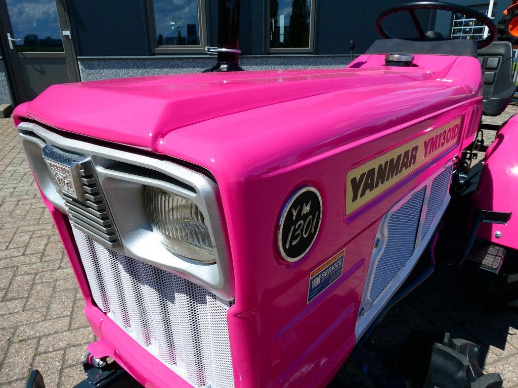 Yanmar YM1301 4wd / 509 Draaiuren / Pink Edition, Overige merken, Gebruikt, De Maalstroom 3
8255 RN  Swifterbant, VM Service