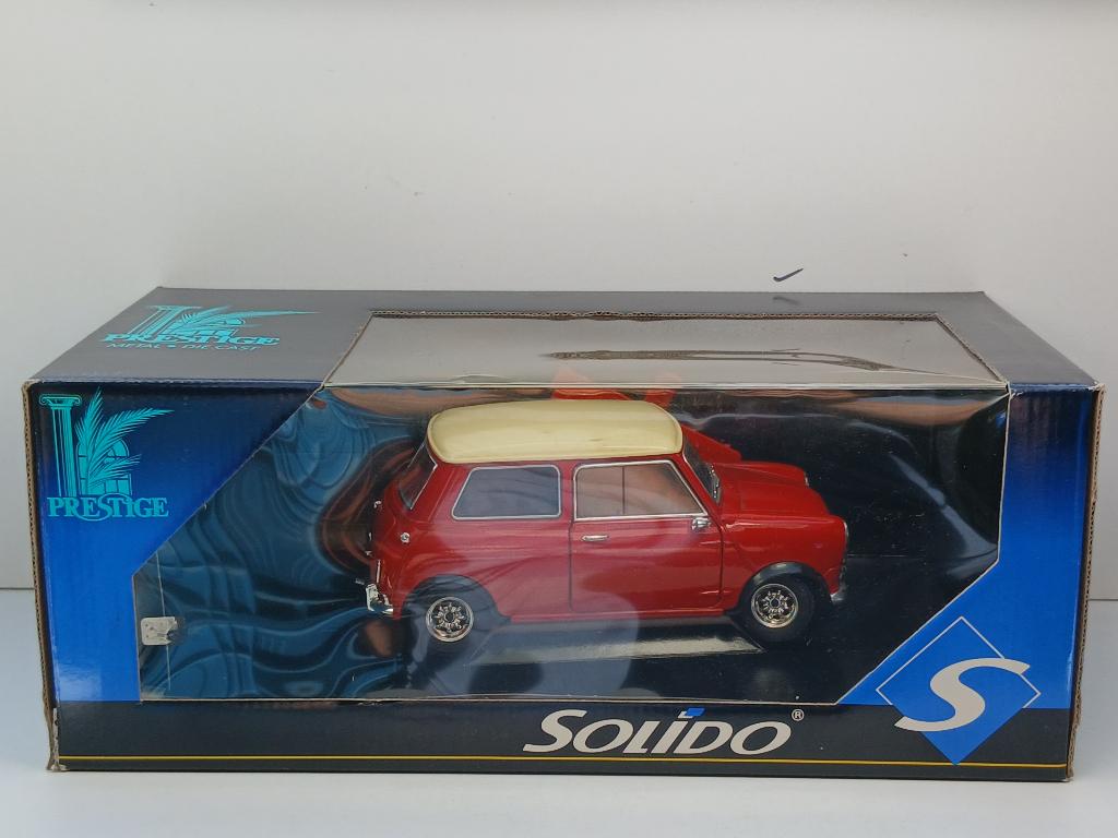 solido 1/18  mini cooper, Ophalen of Verzenden, Zo goed als nieuw, Bburago
