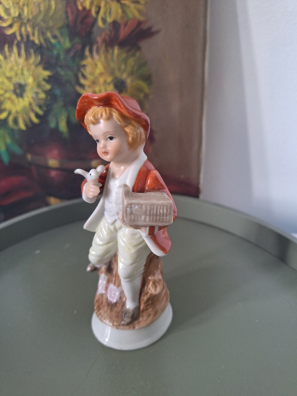 Vintage Porseleinen Beeldje Jongen met Vogel en Kooi, Ophalen of Verzenden