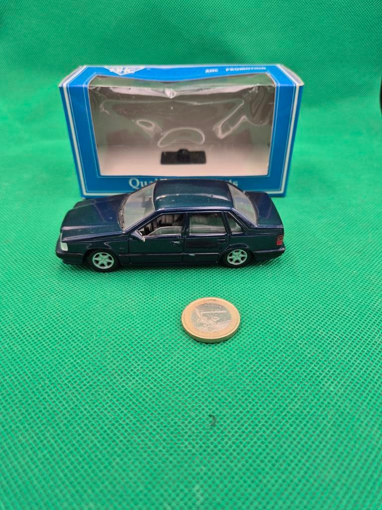 04 Volvo 850 GLT 1/43 AHC models, Hobby en Vrije tijd, Modelauto's | 1:43, Ophalen of Verzenden, Zo goed als nieuw, Auto, Overige merken