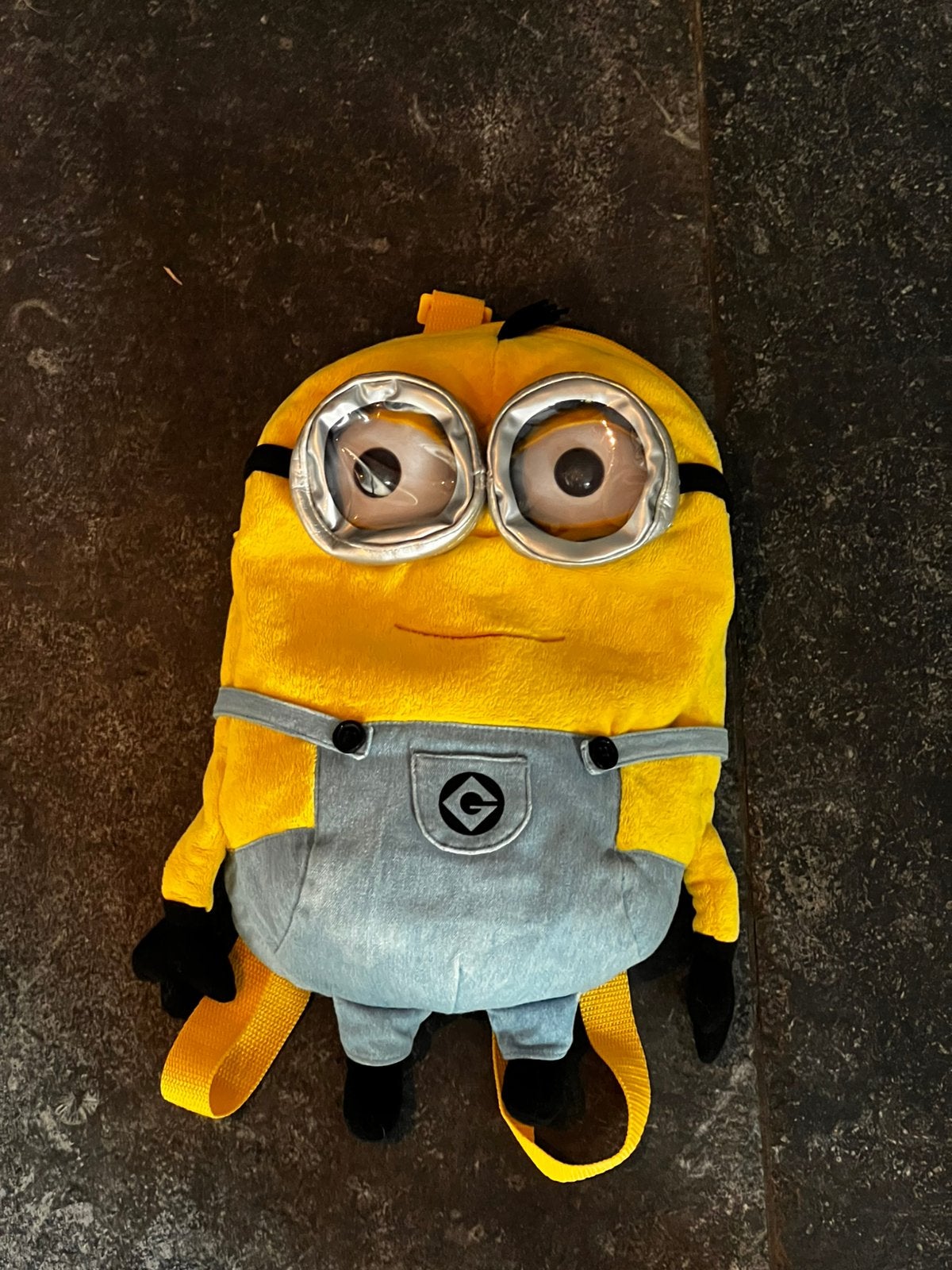 MINIONS Rugtas, Overige merken, Ophalen of Verzenden, 30 tot 45 cm, Minder dan 25 cm