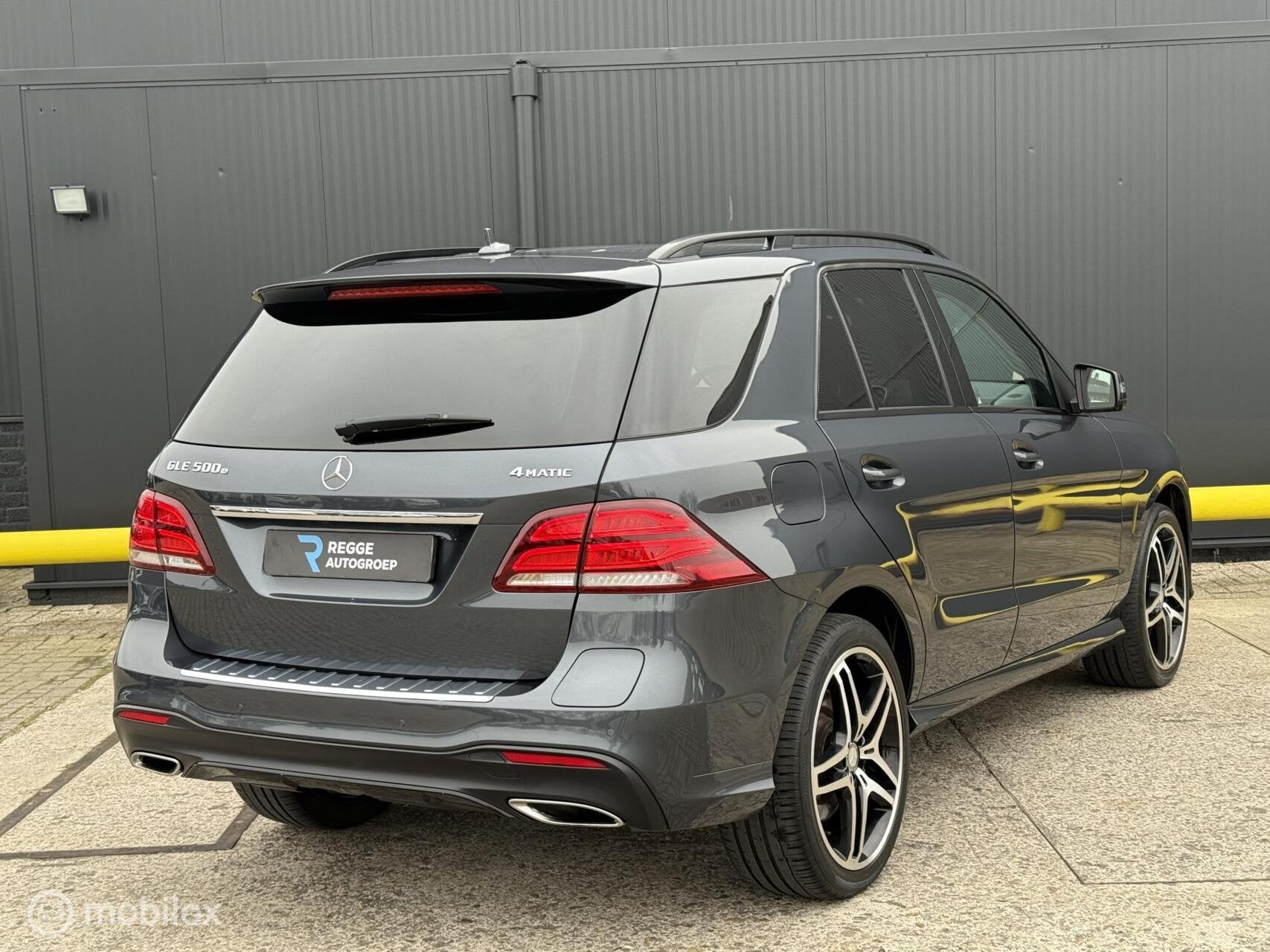 Mercedes GLE-klasse 500 e 4MATIC AMG-PAKKET NIEUWSTAAT NAP, Auto's, Automaat, Automatische klimaatregeling, Gebruikt, GLE