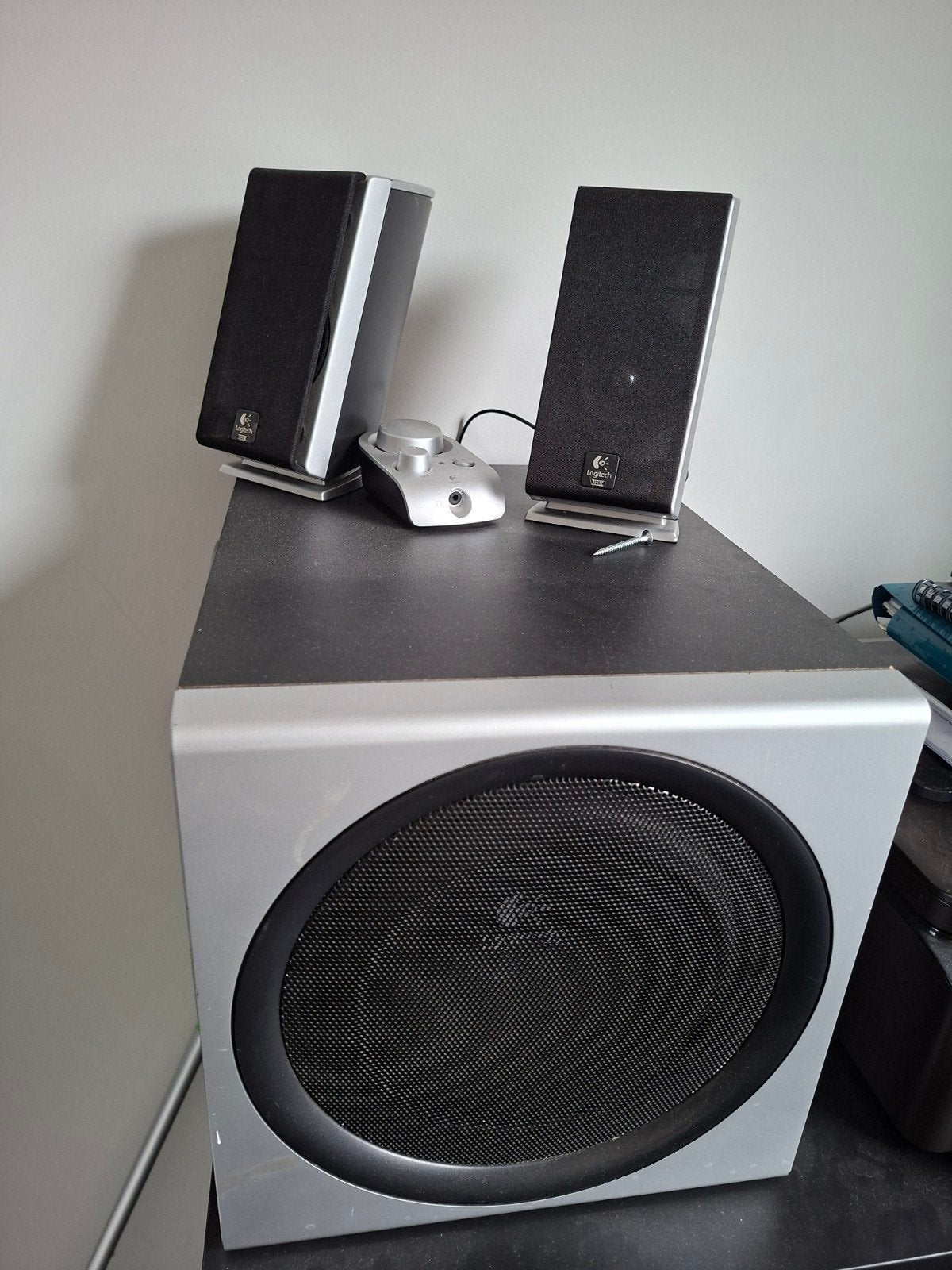 Logitech 2.1 Speakerset met Subwoofer en Satellieten, Ophalen, Gebruikt, Logitech, Speakerset
