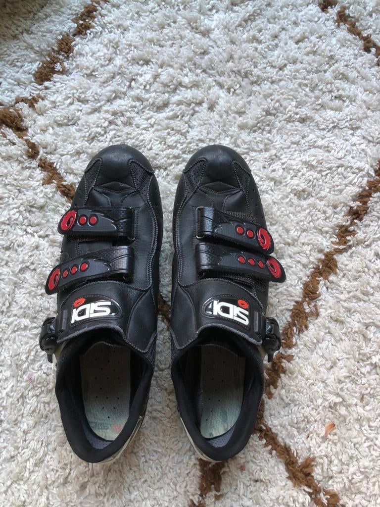 Sidi fietsschoenen - Zwart met rode accenten maat 47, Ophalen of Verzenden, Gebruikt, Kleding