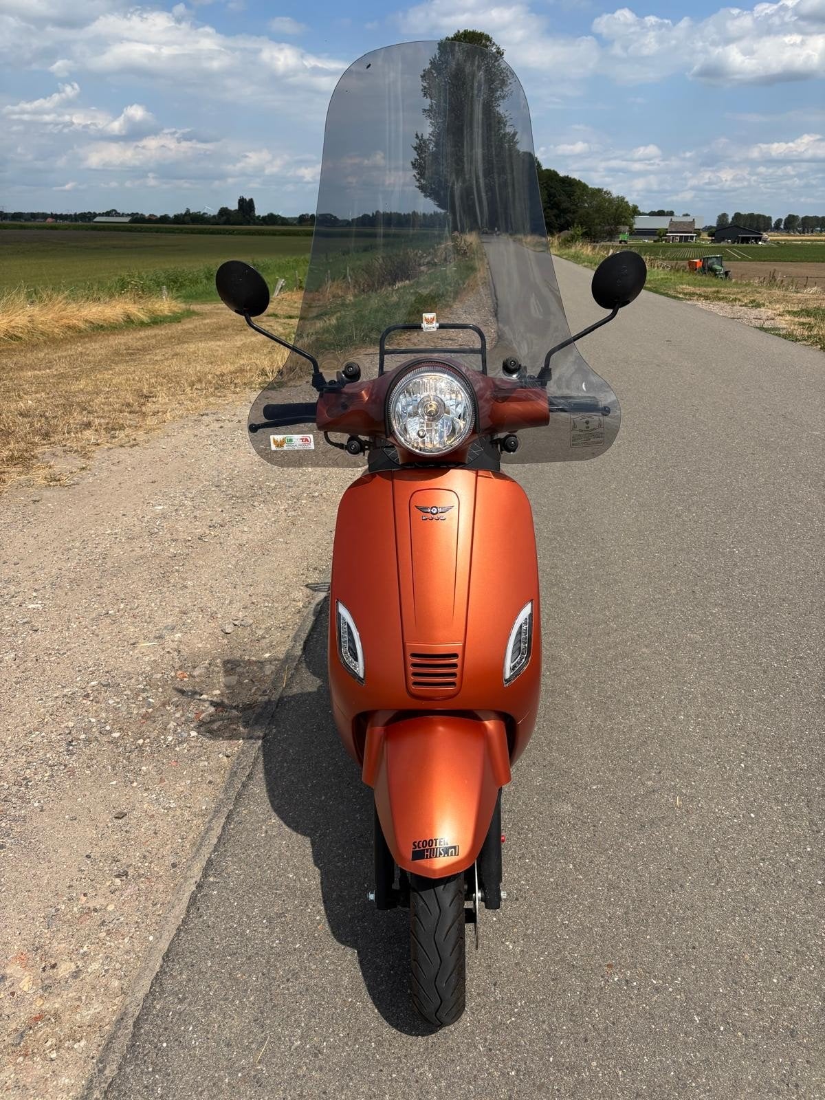 Mooie gave scooter met lage kilometerstand, Fietsen en Brommers, Scooters | SYM, Ophalen, Benzine, Overige modellen