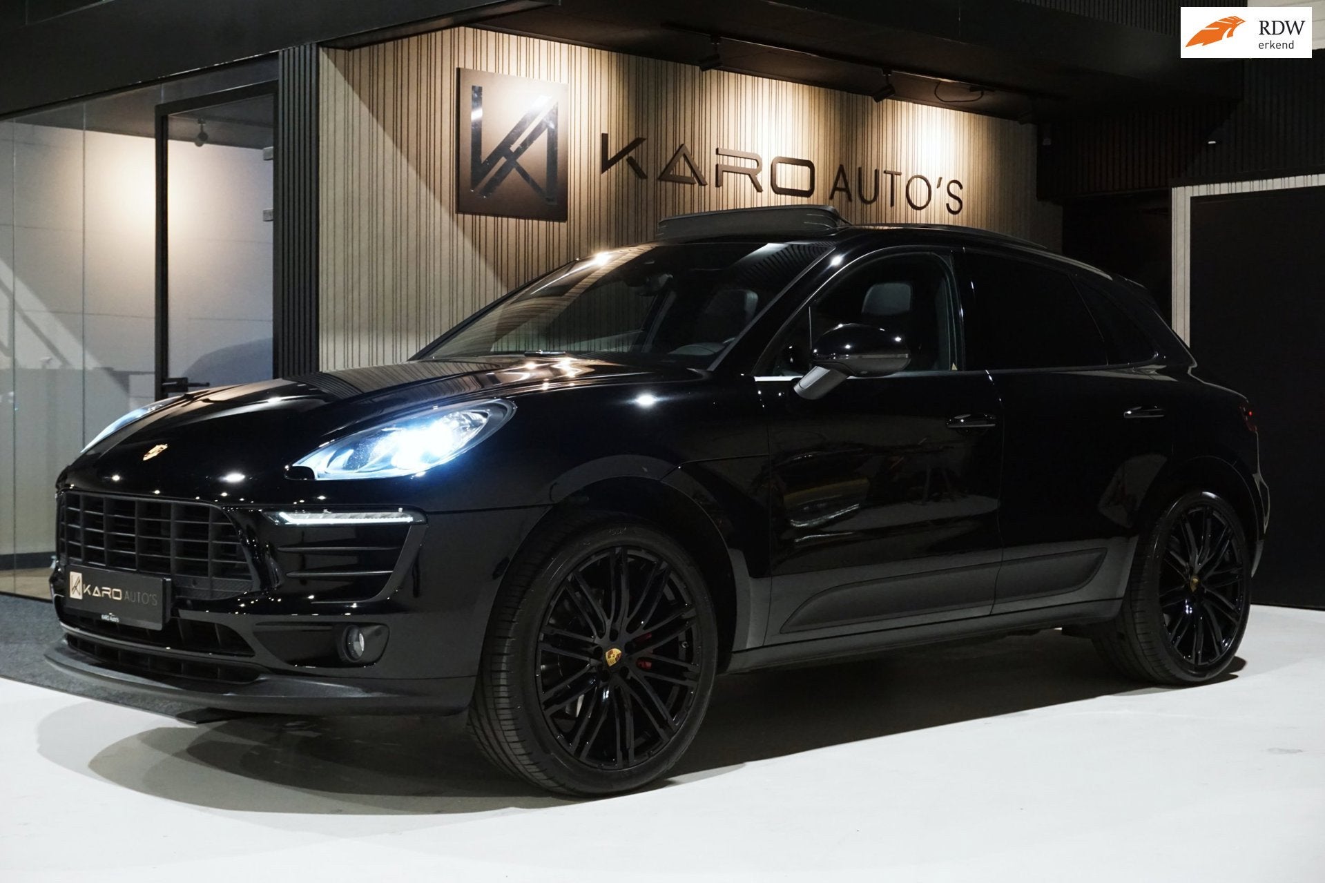 Porsche Macan 2.0 AUT Pano Navi Carplay Leer Led Camera 21Lm