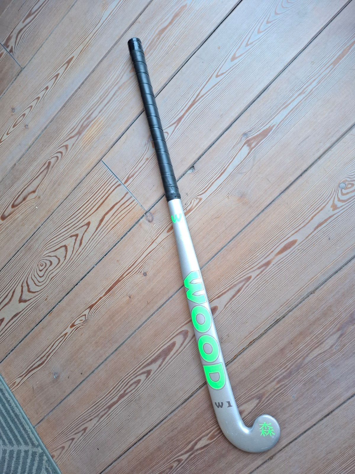 35 inch zaalhockey stick hockeystick indoor Wood W1, Sport en Fitness, Ophalen of Verzenden, Zo goed als nieuw, Stick