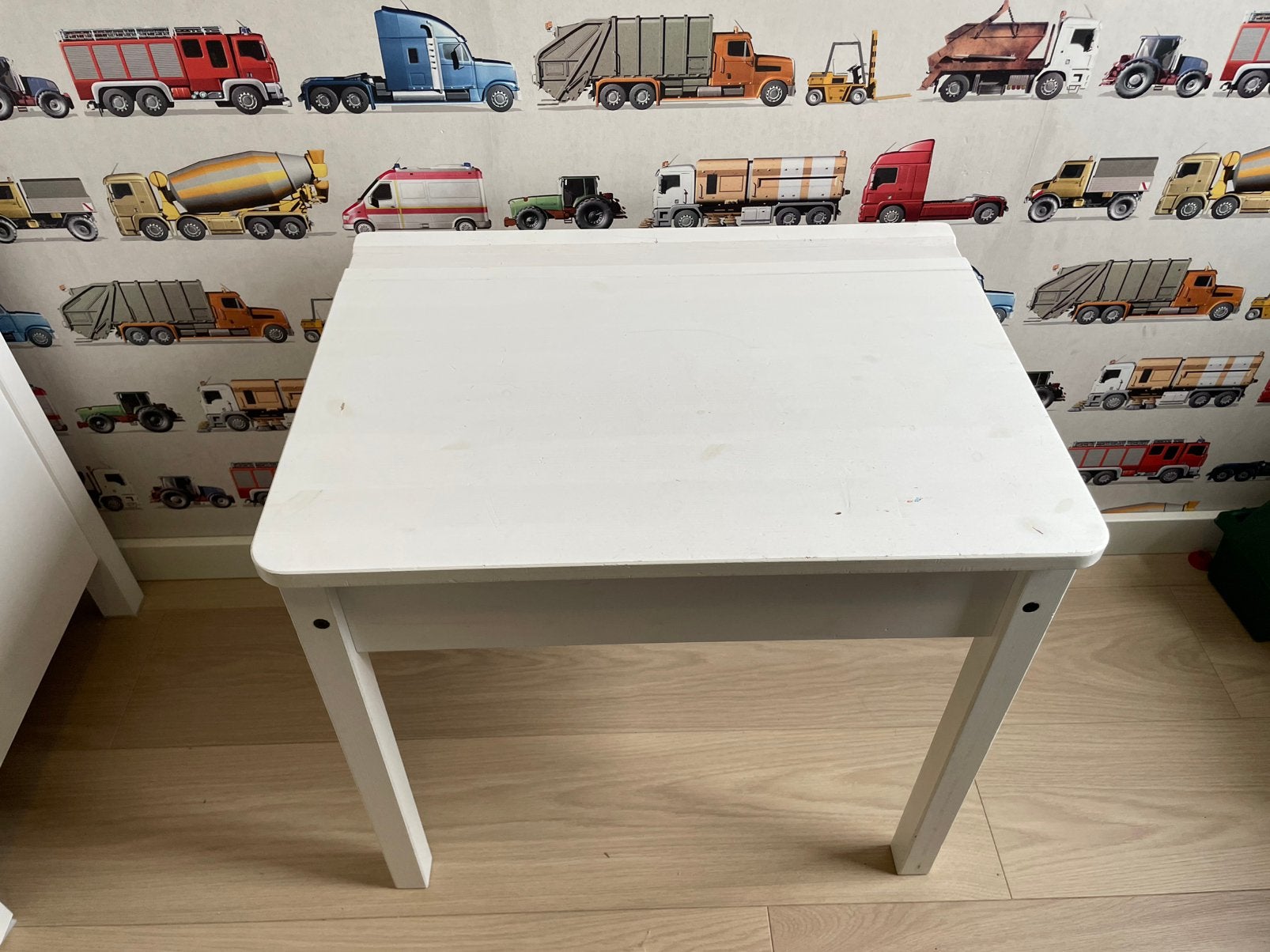 Kinderbureau sundvik, Ophalen, Gebruikt, Tafel(s)